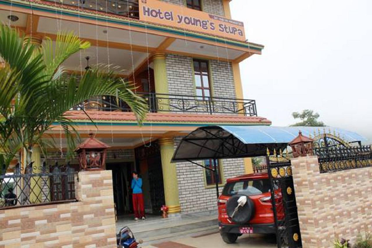 Hotel Young'S Stupa Ranipauwa Екстериор снимка