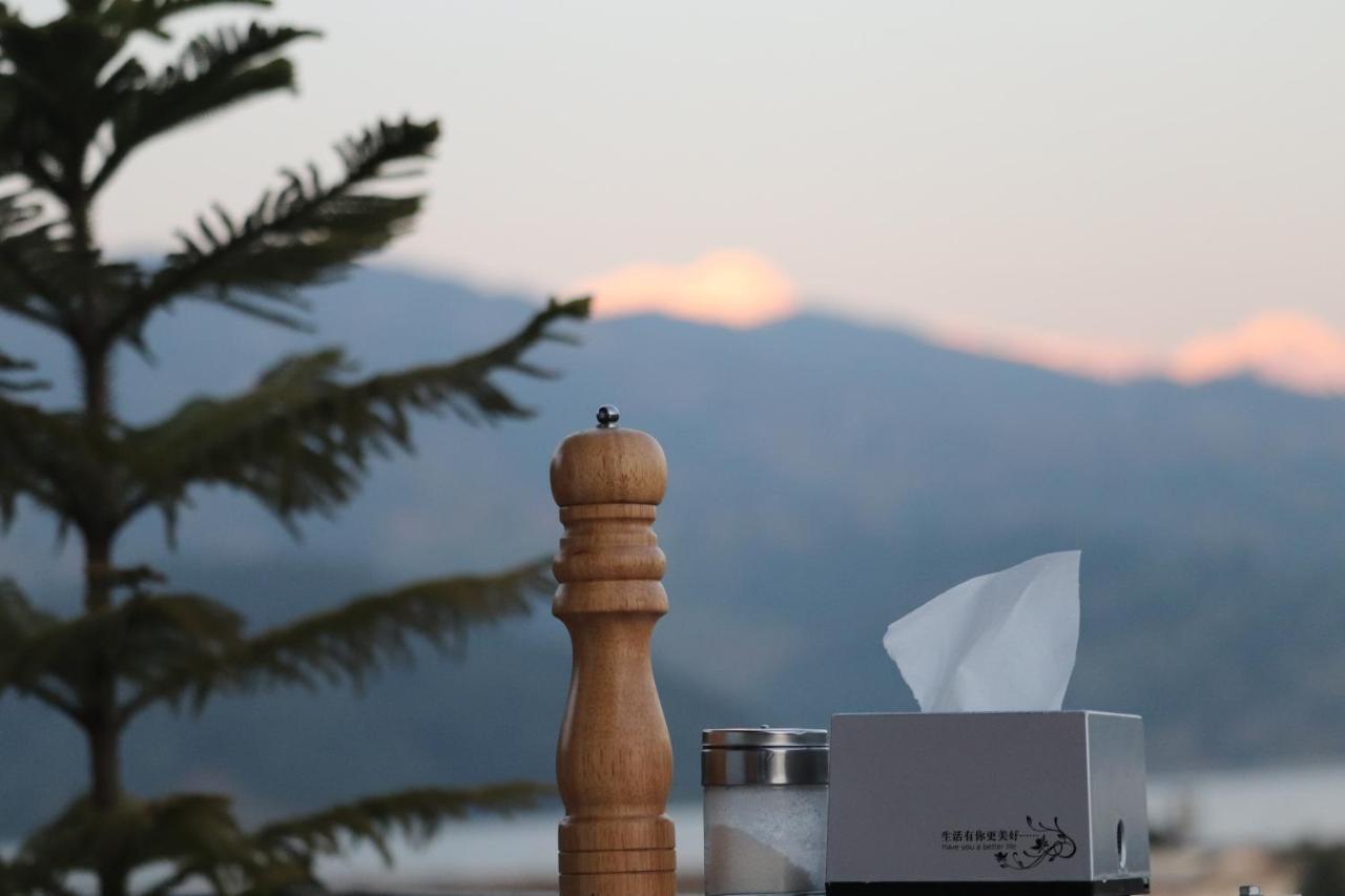 Hotel Young'S Stupa Ranipauwa Екстериор снимка